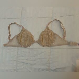 Victoria's Secret Lace Bra in Tan